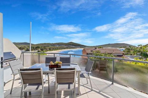 Pacific Drive 14 Fingal Bay - Accommodation Adelaide 0