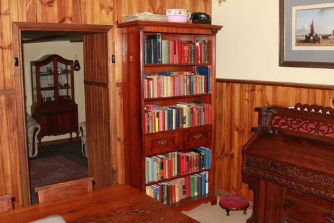 Ayers Burra - Accommodation Adelaide 2