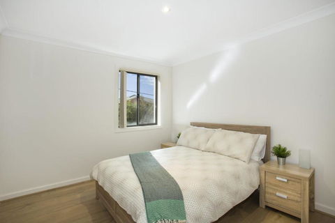 Dolphin Views Unit 5 Of 14 Dolphin St - Accommodation Adelaide 1