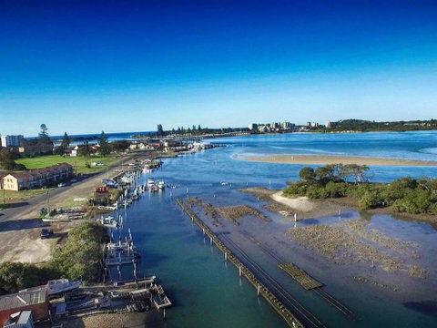 Fairholme 5 Opposite Lake - Accommodation Adelaide 2