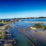 Fairholme 5 Opposite Lake - Accommodation Adelaide 0