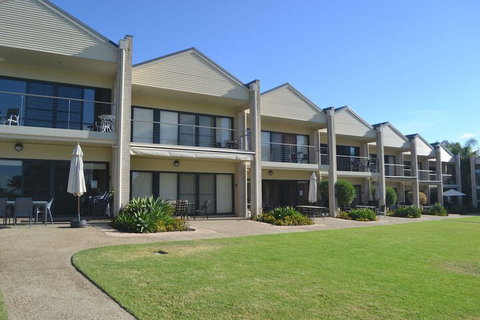 Elsinor Townhouse 8 Mulwala - Accommodation Adelaide 2