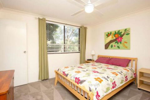 Apartment With Inground Pool - Accommodation Adelaide 3
