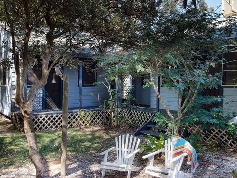 Pet Friendly Bennetts Beach Cottage - Accommodation Adelaide 5