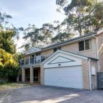 Four Bedroom Quality Townhouse - Accommodation Adelaide 0