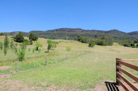 Spring Grove Dairy Picturesque Views! - Accommodation Adelaide 1