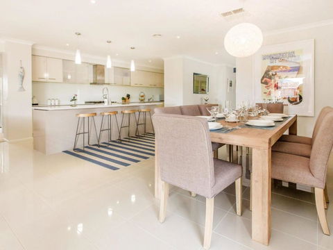 MALIBU SAFETY BEACH - Accommodation Adelaide 5