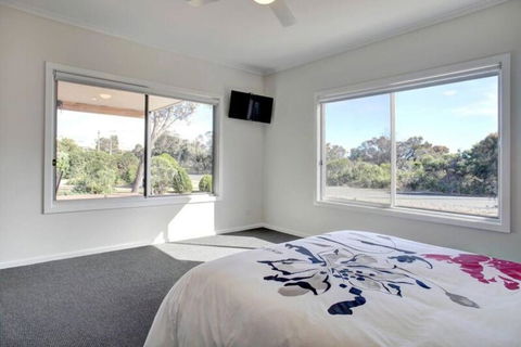 Grey On The Bay - Accommodation Adelaide 1
