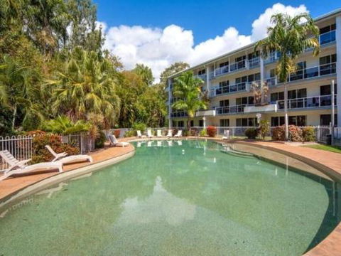 RED COWRIE 321atPALM COVE - Accommodation Adelaide 0