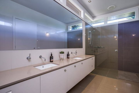 Kalina Retreat Tennis & Pool - Accommodation Adelaide 3