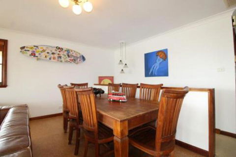 Amzaz 15 Korogora Street - Accommodation Adelaide 4
