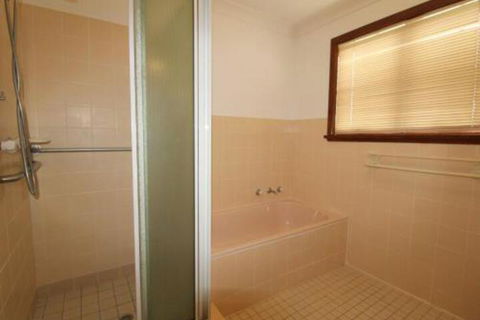 Amzaz 15 Korogora Street - Accommodation Adelaide 0