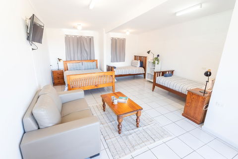 Penneshaw Beach Stay - Accommodation Adelaide 4
