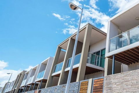The Cove At New Port Pool Spa Sauna Gym & More - Accommodation Adelaide 7