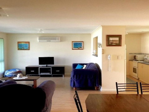 Pascalinga 38 Carrickalinga Road - Accommodation Adelaide 3