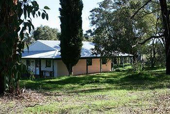 Hoddywell Cottage - Accommodation Adelaide 0