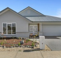 Breeze on Inn Surf Side Free Wifi  Netflix - Accommodation Adelaide