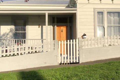 La Casa Cabrera - Accommodation Adelaide 4