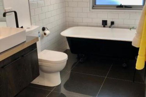 La Casa Cabrera - Accommodation Adelaide 3