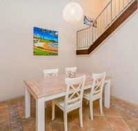 Beachside 1 LJHooker Yamba