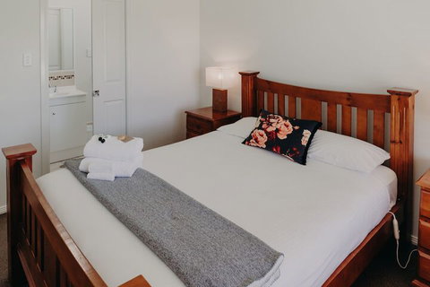 Farmers Quarters - Accommodation Adelaide 3