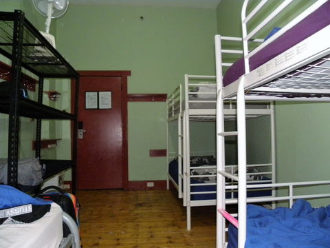 Market Tavern - Hostel And Bar - Accommodation Adelaide 5