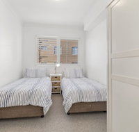 South Pacific Unit 5 / 13 Shoal Bay Road - Accommodation Adelaide