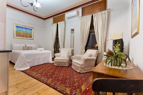 Annies Victorian Terrace Accommodation Fremantle - Accommodation Adelaide 5
