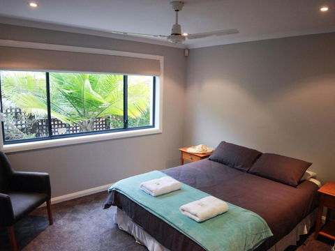 Absolutely Avoca 114a Avoca Drive Avoca Beach - Accommodation Adelaide 6