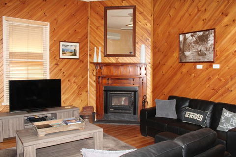 Riverleigh - Accommodation Adelaide 1