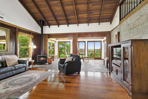 CHRISTOPHERS COTTAGE - Accommodation Adelaide 3