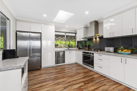 WINDARRI - Accommodation Adelaide 6