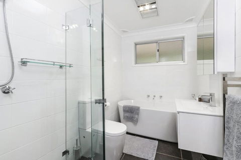 WINDARRI - Accommodation Adelaide 2