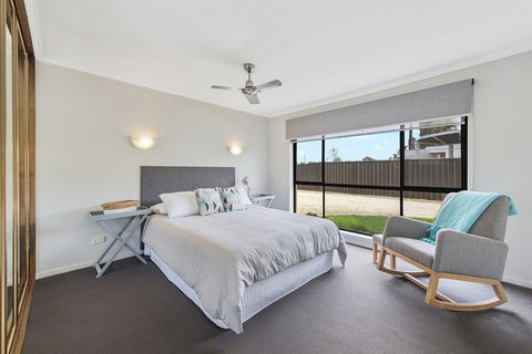 Lake Escape On Pool Avenue - Accommodation Adelaide 2