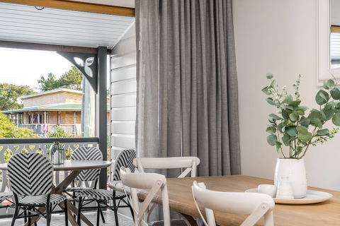 A PERFECT STAY Luxe & Bloom - Accommodation Adelaide 1