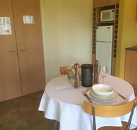 Romantic Cottage for 2Sunken Spa BathOtway Range - Accommodation Adelaide