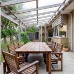 Hilltop Beach House: Newly Updated - Accommodation Adelaide 0