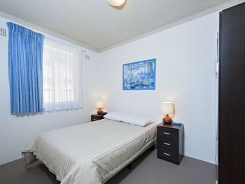 Shoal Towers Unit 2 / 11 Shoal Bay Road - Accommodation Adelaide 6