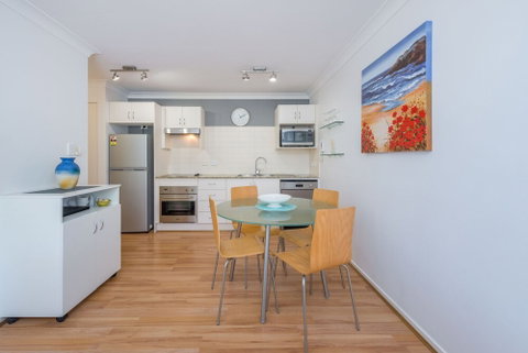 Beach Club 18 Nelson Bay - Accommodation Adelaide 2