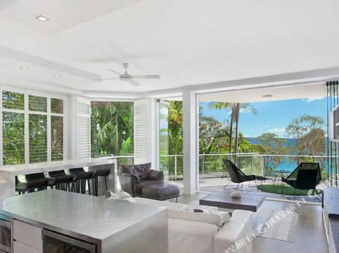 R & W Noosa Holidays 2 25 Allambi Rise - Accommodation Adelaide 1