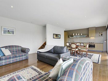 DREW Stay On St. Andrews Top Rated Golf Course - Accommodation Adelaide 4