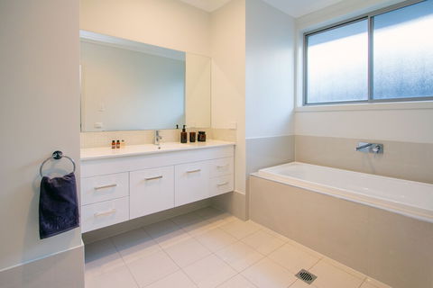 Vantage Court A Hidden Gem Of Mudgee 11 - Accommodation Adelaide 1