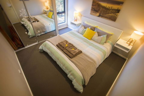 Coorong Cabins - Pelican Cabin - Accommodation Adelaide 1