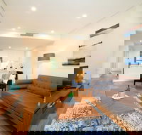 Crows Nest 11 - Accommodation Adelaide