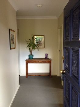 Acacia House Retreat Daylesford - Accommodation Adelaide 2