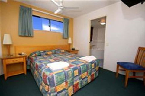 Royal Apartments - Accommodation Adelaide 6