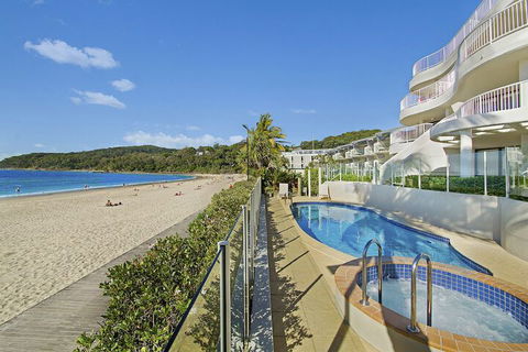 La Mer Noosa - Accommodation Adelaide 1
