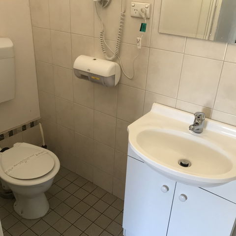 Travelway Motel - Accommodation Adelaide 2