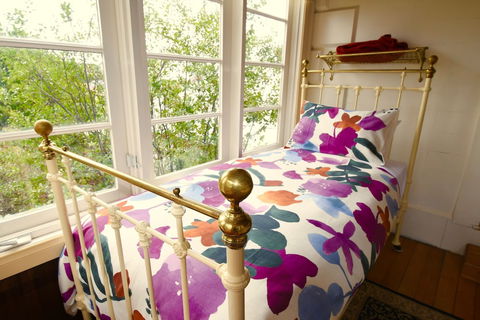 Annesley House - Accommodation Adelaide 6