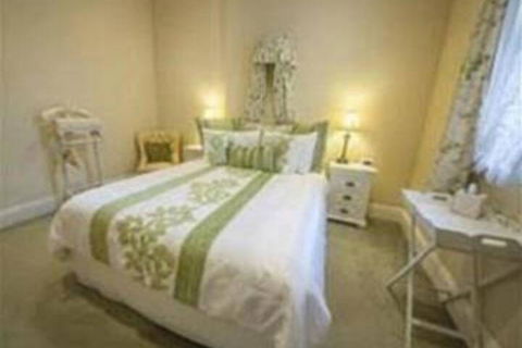 The Old George & Dragon Guesthouse - Accommodation Adelaide 4